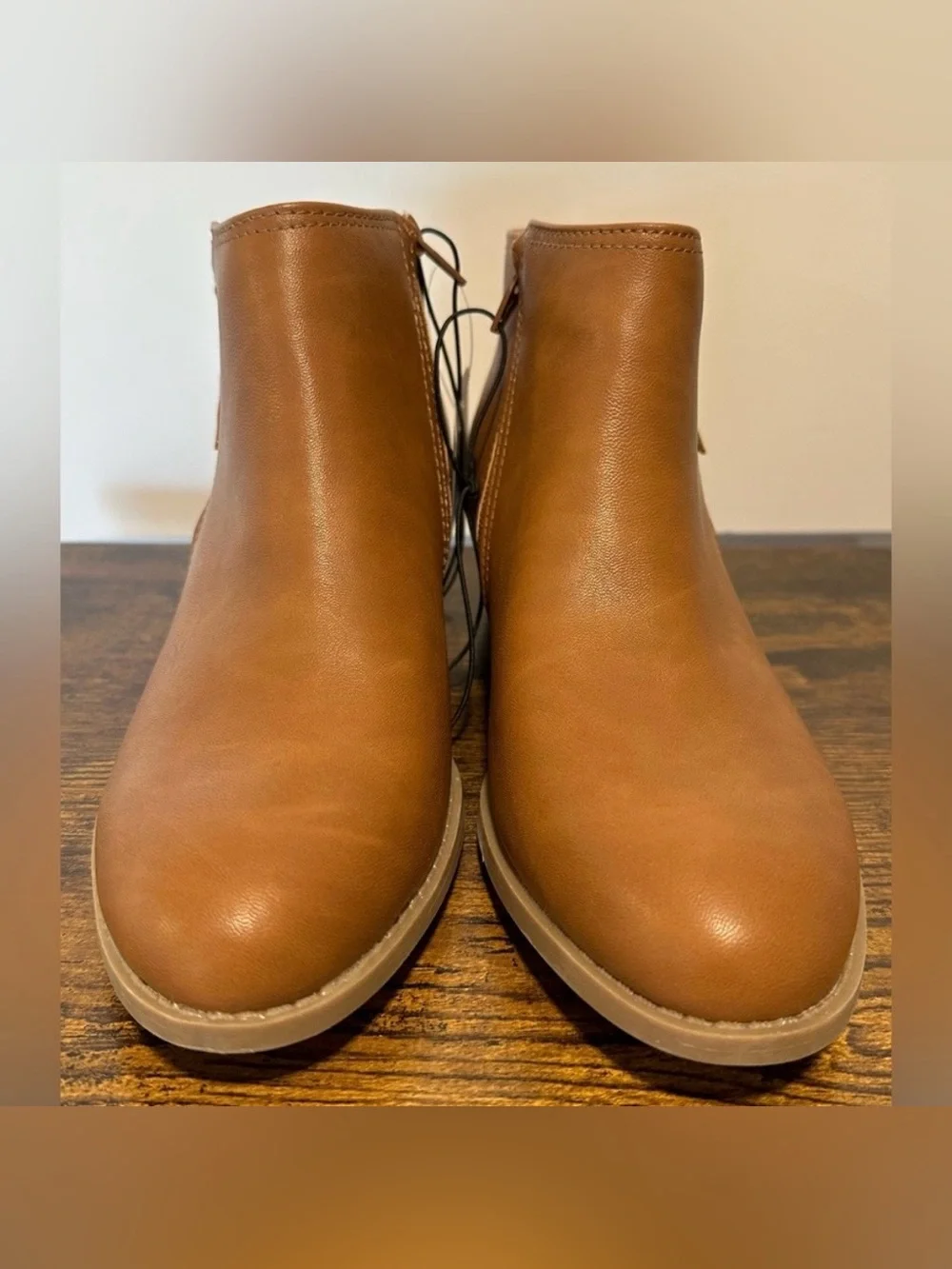 Arizona Camino Gognac Stacked Heel Booties NWT Size 10